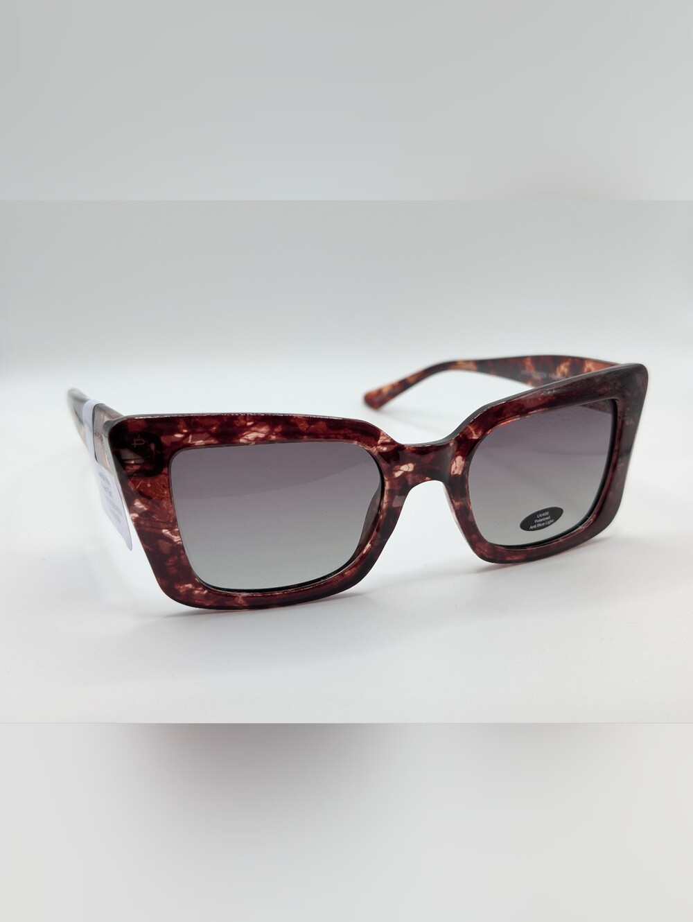 NWT Privé Revaux Buena Vista Sunglasses in Blush Tortoise + Case